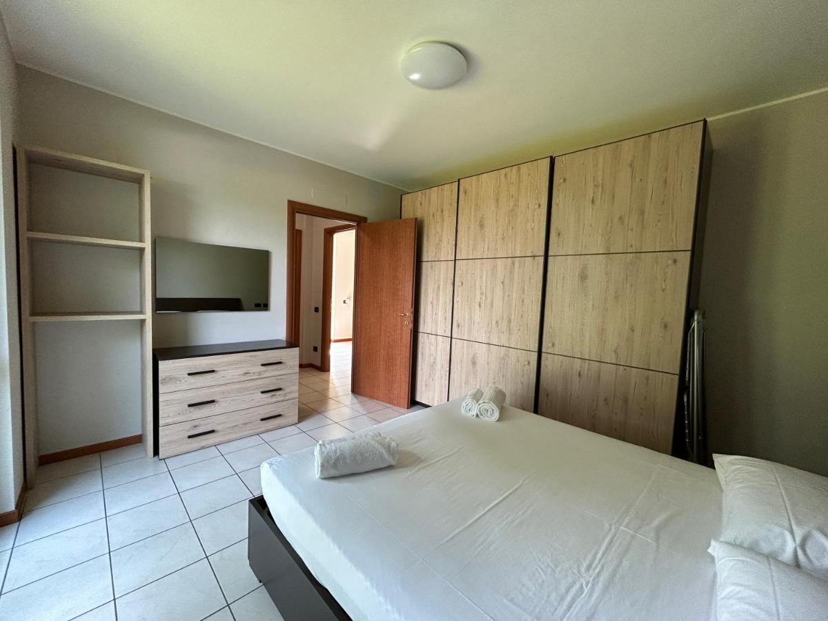 Appartamento Mimosa - Immobili E Soluzioni Rent Brembate Exterior photo